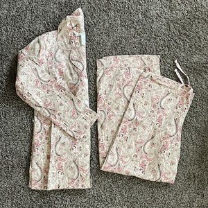 Pottery Barn 2 piece long women’s pajamas